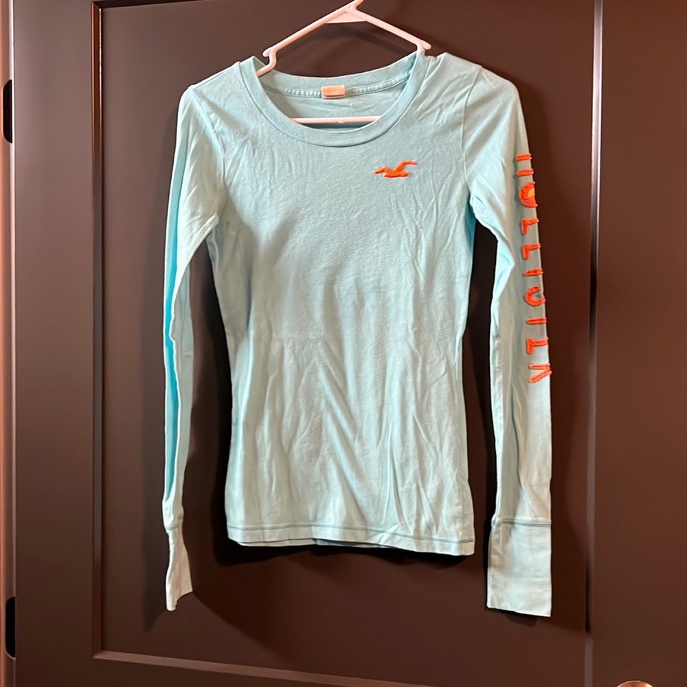 Robin egg blue Hollister Scoop Neck Tee